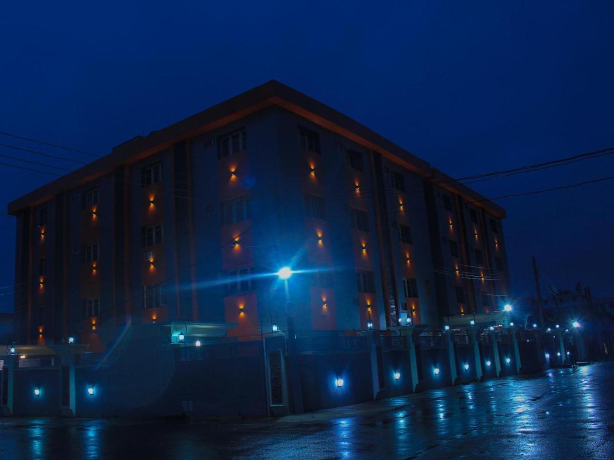 Six Diamond Hotel Ikeja Dış mekan fotoğraf