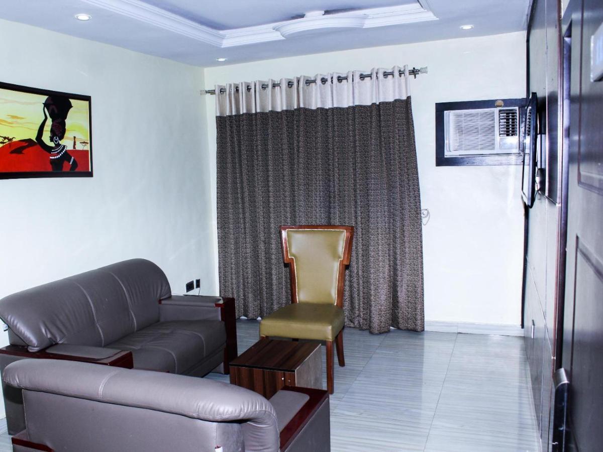 Six Diamond Hotel Ikeja Dış mekan fotoğraf