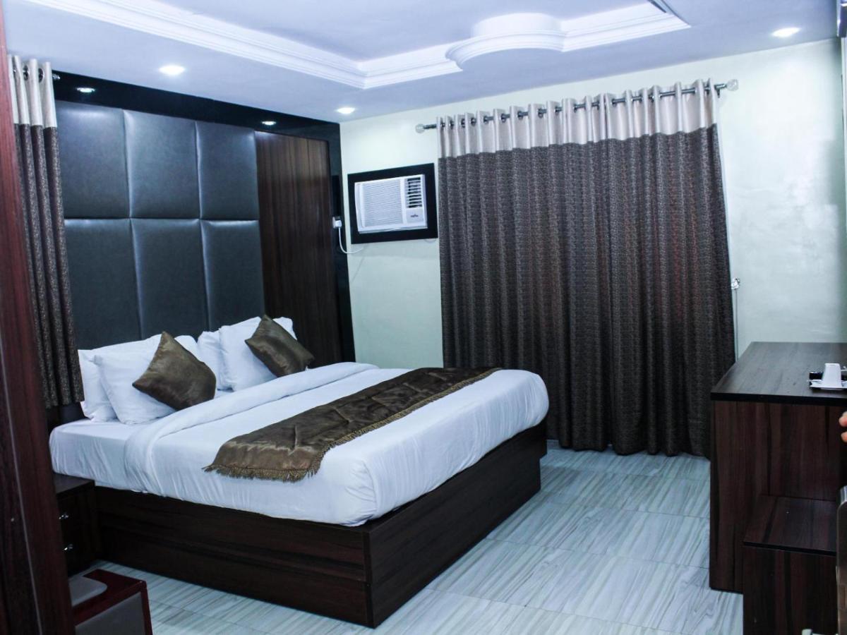 Six Diamond Hotel Ikeja Dış mekan fotoğraf