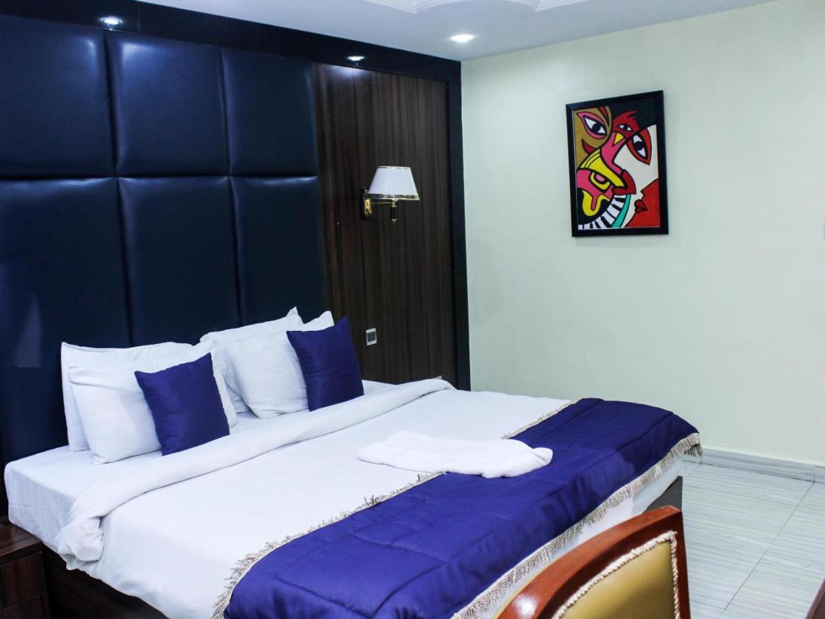 Six Diamond Hotel Ikeja Dış mekan fotoğraf